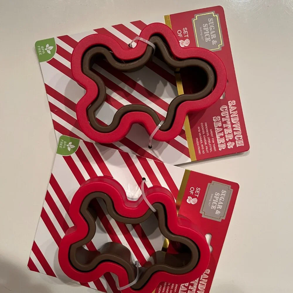 Gingerbread Cookie Cutter and Sandwich Cutter (2 packs/2 p-pack) (new/holiday/x)